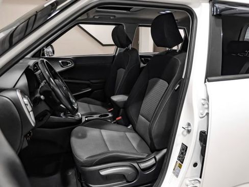 Used 2020 Kia Soul GT-Line w/ Option Group 015 image 32