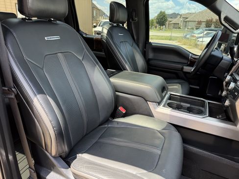 Used 2017 Ford F250 Platinum w/ Platinum Ultimate Package AWD/4WD image 18