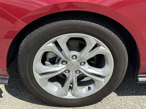 Used 2023 Honda Accord LX image 11