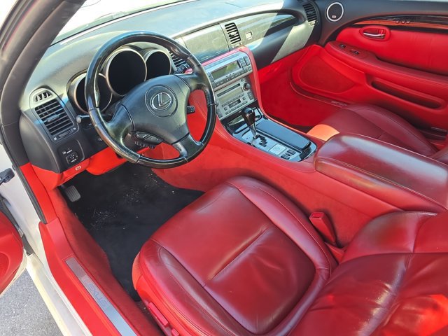 Used 2007 Lexus SC 430 Convertible RWD image 9