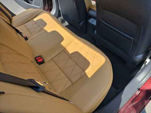 Used 2024 Nissan Sentra SV w/ SV Premium Package FWD image 11