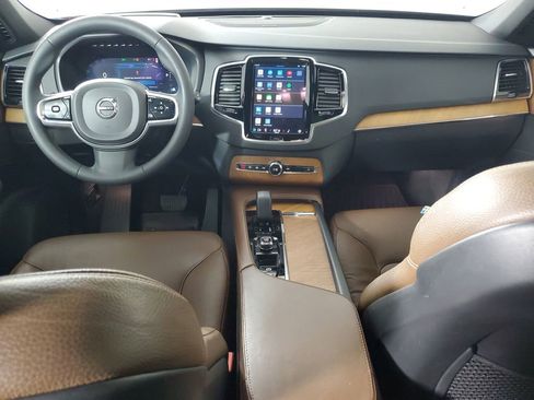 Certified 2023 Volvo XC90 B5 Plus w/ Protection Package Premier image 16