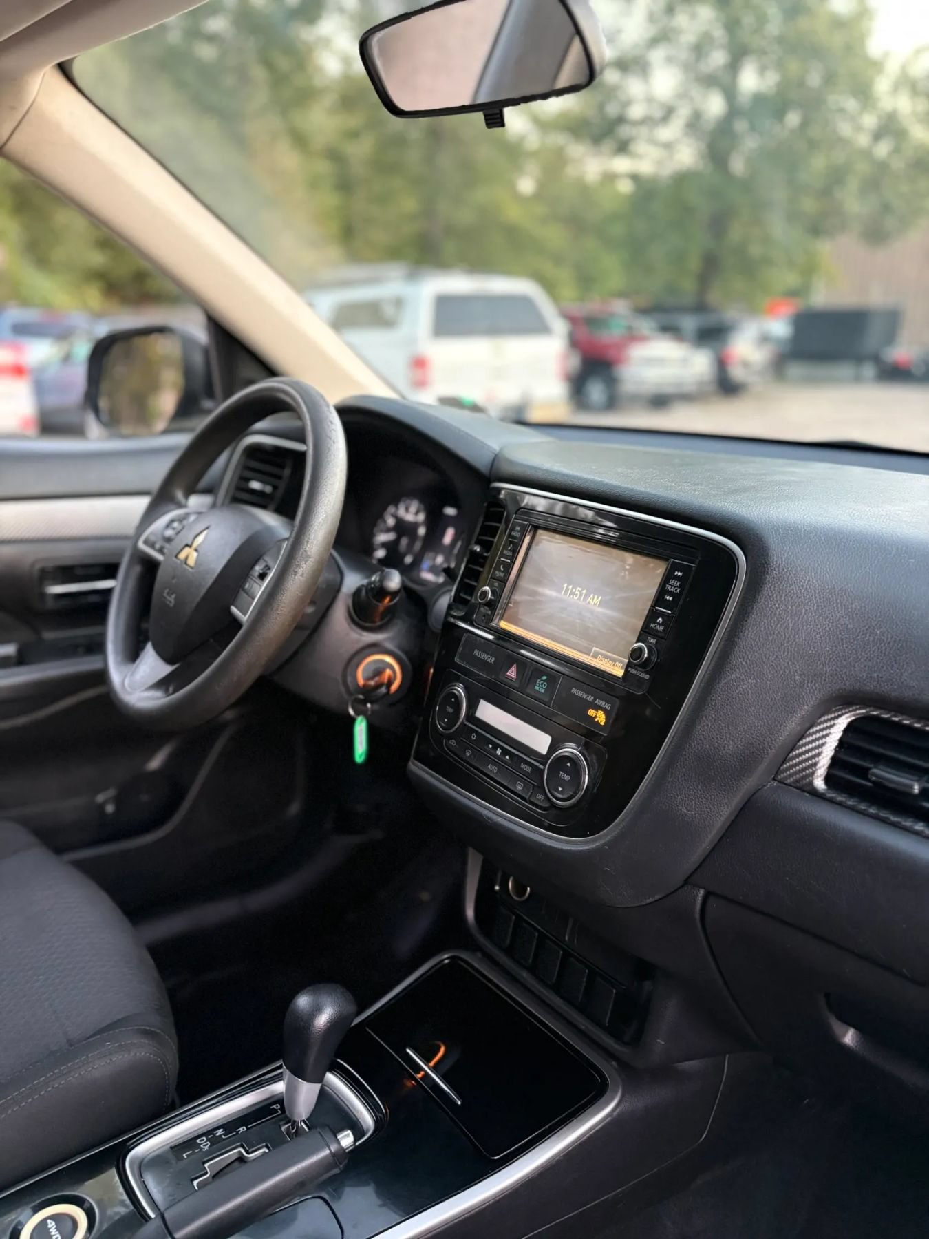 Used 2018 Mitsubishi Outlander ES AWD/4WD image 29