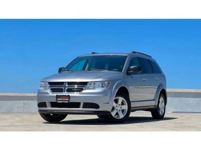 Used 2017 Dodge Journey SE w/ Flexible Seating Group