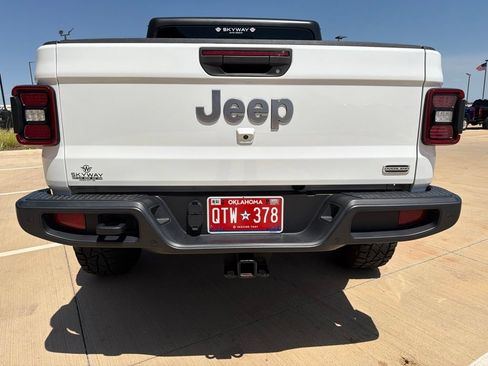 Used 2021 Jeep Gladiator Overland w/ Popular Equipment Package AWD/4WD image 4