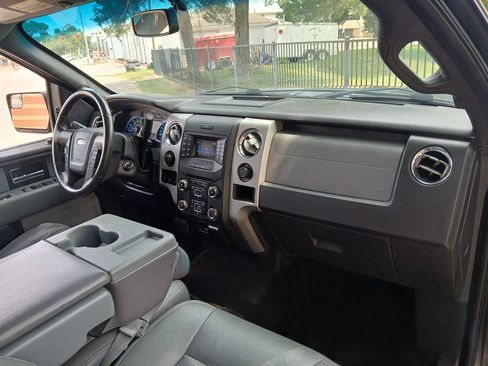 Used 2014 Ford F150 XLT w/ Equipment Group 302A Luxury AWD/4WD image 18