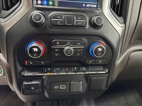 Used 2019 Chevrolet Silverado 1500 LT w/ All-Star Edition AWD/4WD image 31