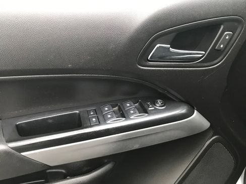 Used 2018 Chevrolet Colorado LT image 22