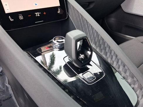Used 2023 Polestar Polestar 2 FWD image 21