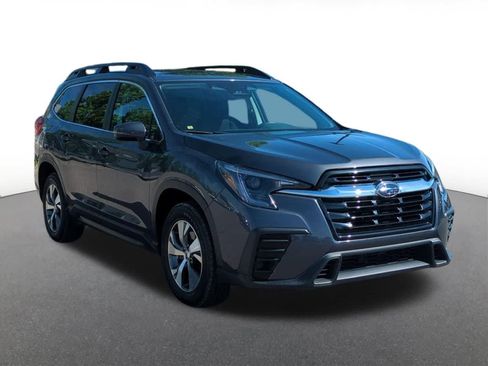 Used 2023 Subaru Ascent Premium w/ Convenience Package AWD/4WD image 8