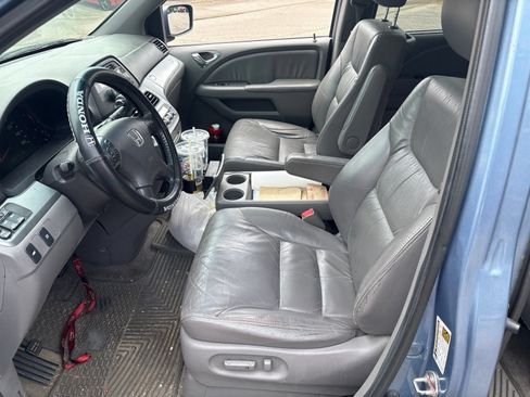 Used 2010 Honda Odyssey EX-L image 3