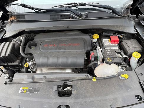 Certified 2022 Jeep Compass Limited image 23