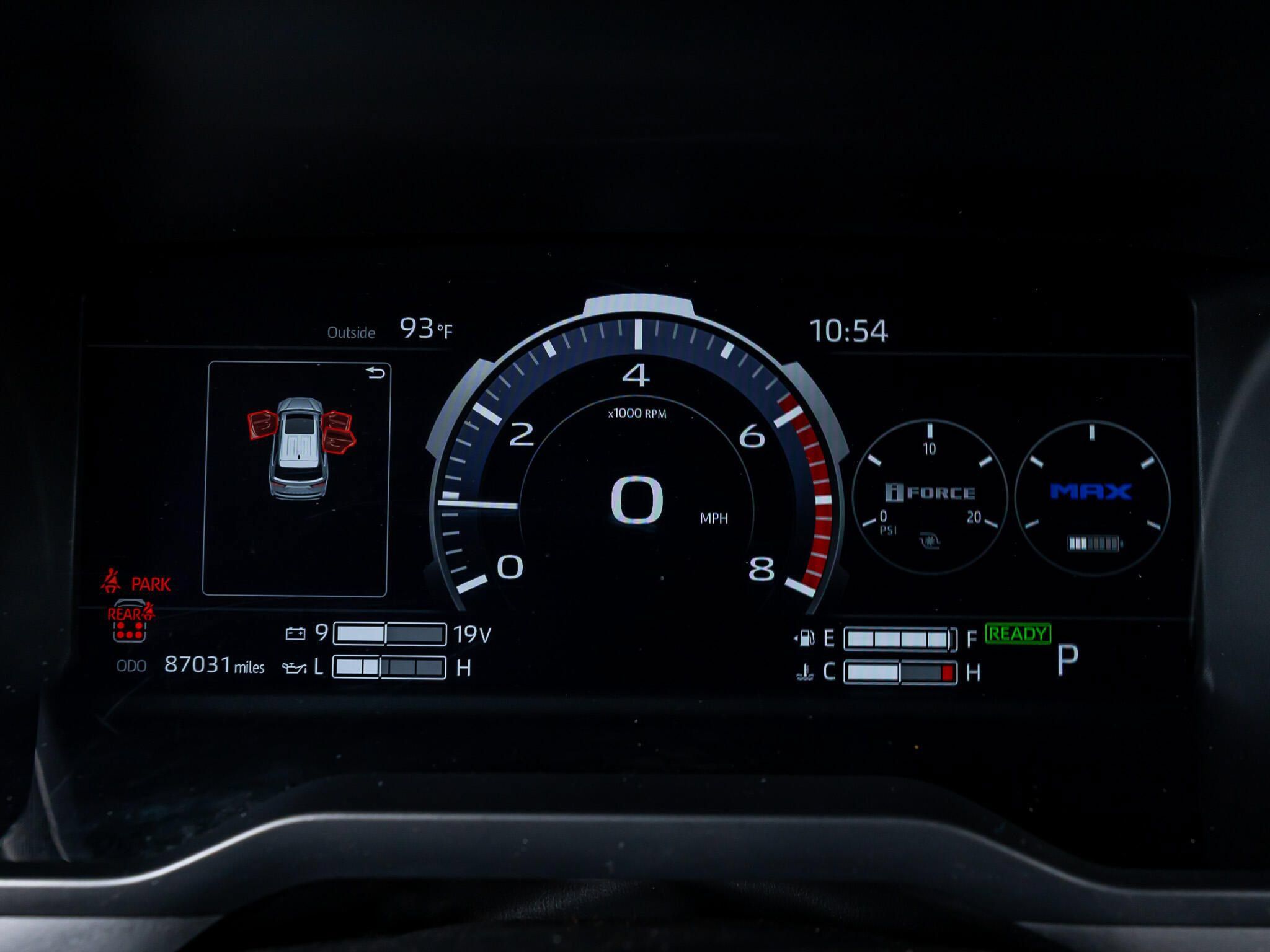 Used 2024 Toyota Sequoia Platinum AWD/4WD image 17