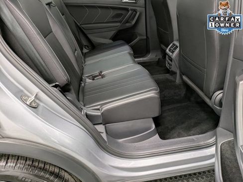 Used 2023 Volkswagen Tiguan SE R-Line AWD/4WD image 31