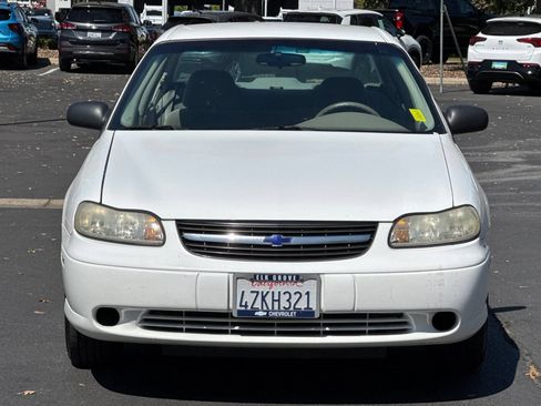 Used 2002 Chevrolet Malibu V6 w/ Preferred Equipment Group 1 FWD image 8
