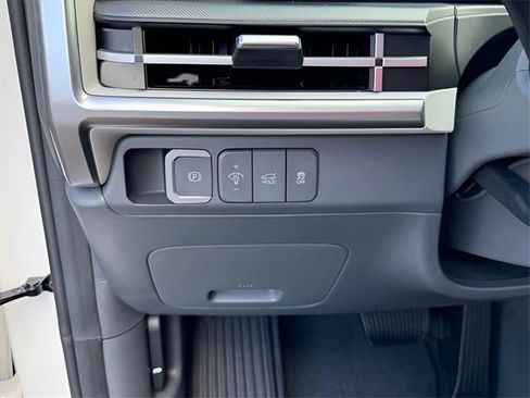 New 2026 Hyundai Santa Fe SE image 15