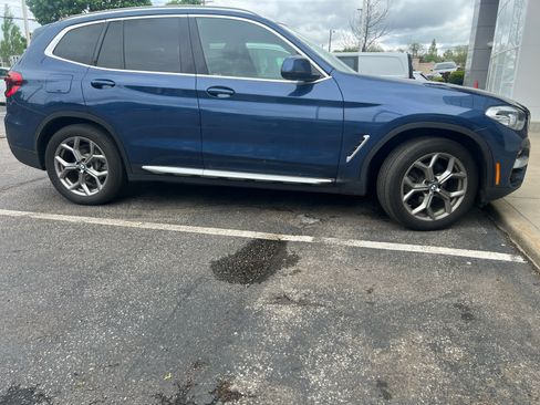 Used 2020 BMW X3 xDrive30i w/ Premium Package AWD/4WD image 5