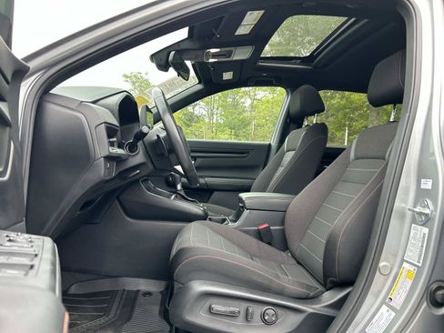 Used 2025 Honda CR-V Sport image 18