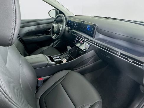 Used 2025 Hyundai Tucson SEL AWD/4WD image 7