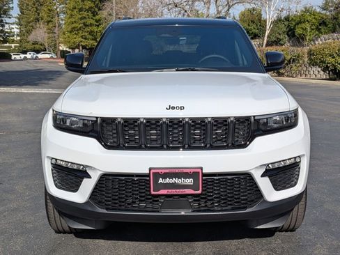 New 2025 Jeep Grand Cherokee Limited image 5