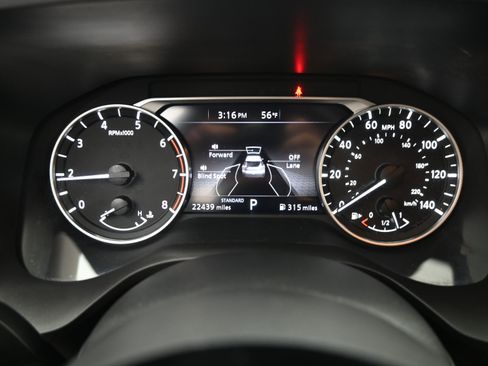 Certified 2023 Nissan Rogue SV image 27