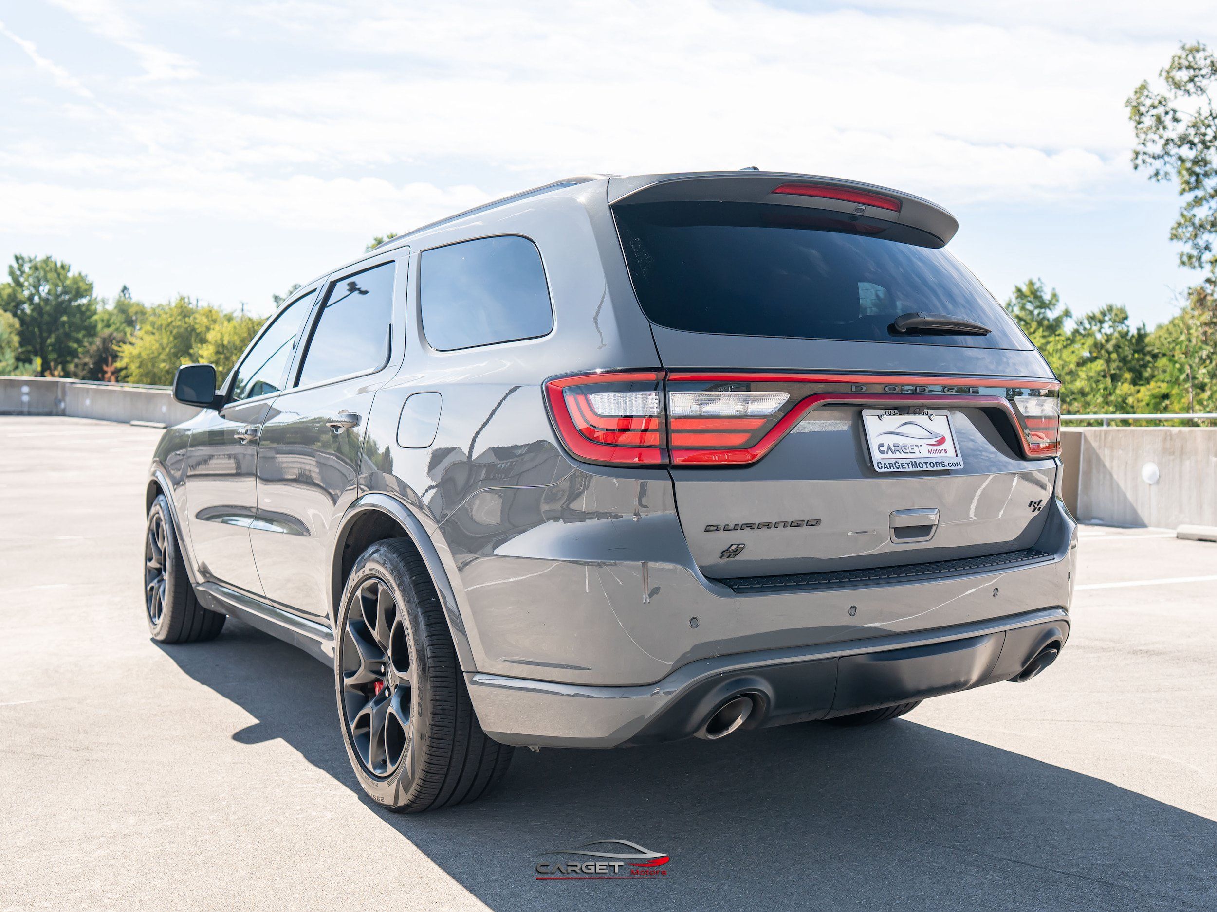 Used 2023 Dodge Durango R/T w/ Tow 'N Go Package AWD/4WD image 5