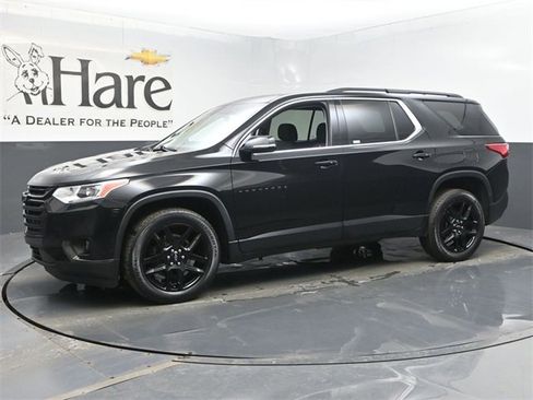 Used 2020 Chevrolet Traverse LT image 34