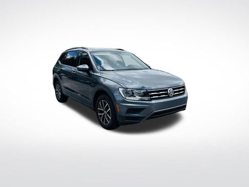 Used 2021 Volkswagen Tiguan S FWD image 2