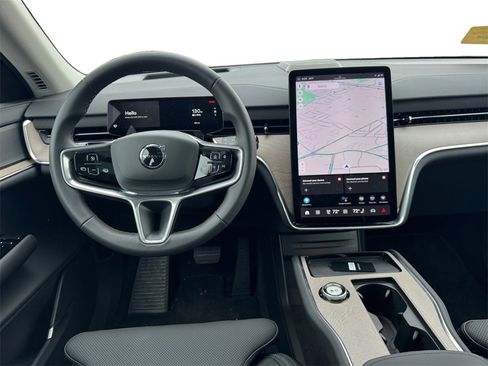 Certified 2025 Volvo EX90 Plus image 22