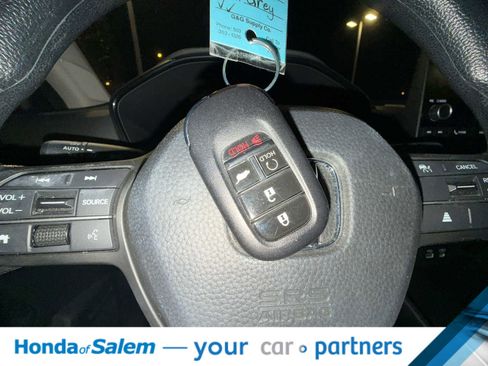 Used 2023 Honda CR-V EX image 21