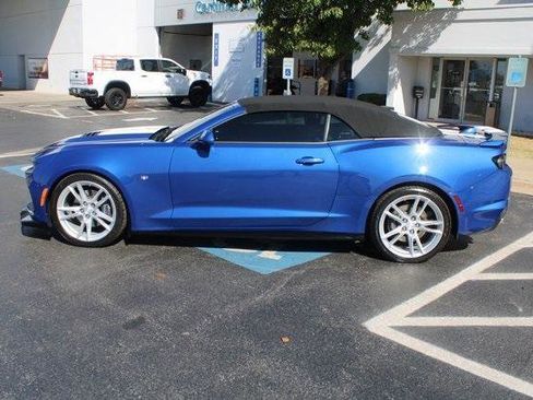 Used 2022 Chevrolet Camaro SS image 9