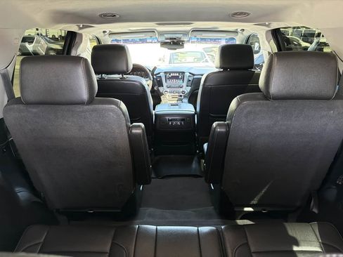 Used 2019 GMC Yukon SLT AWD/4WD image 14