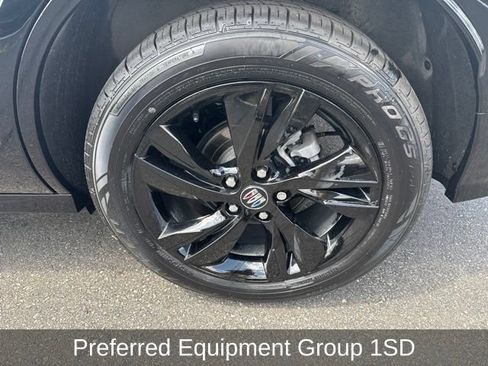 Used 2024 Buick Encore GX Sport Touring FWD image 7