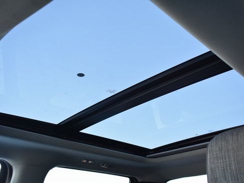 Used 2023 Ford F250 XLT w/ XLT Premium Package image 39