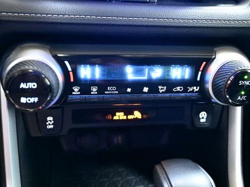 Used 2024 Toyota RAV4 XLE image 30