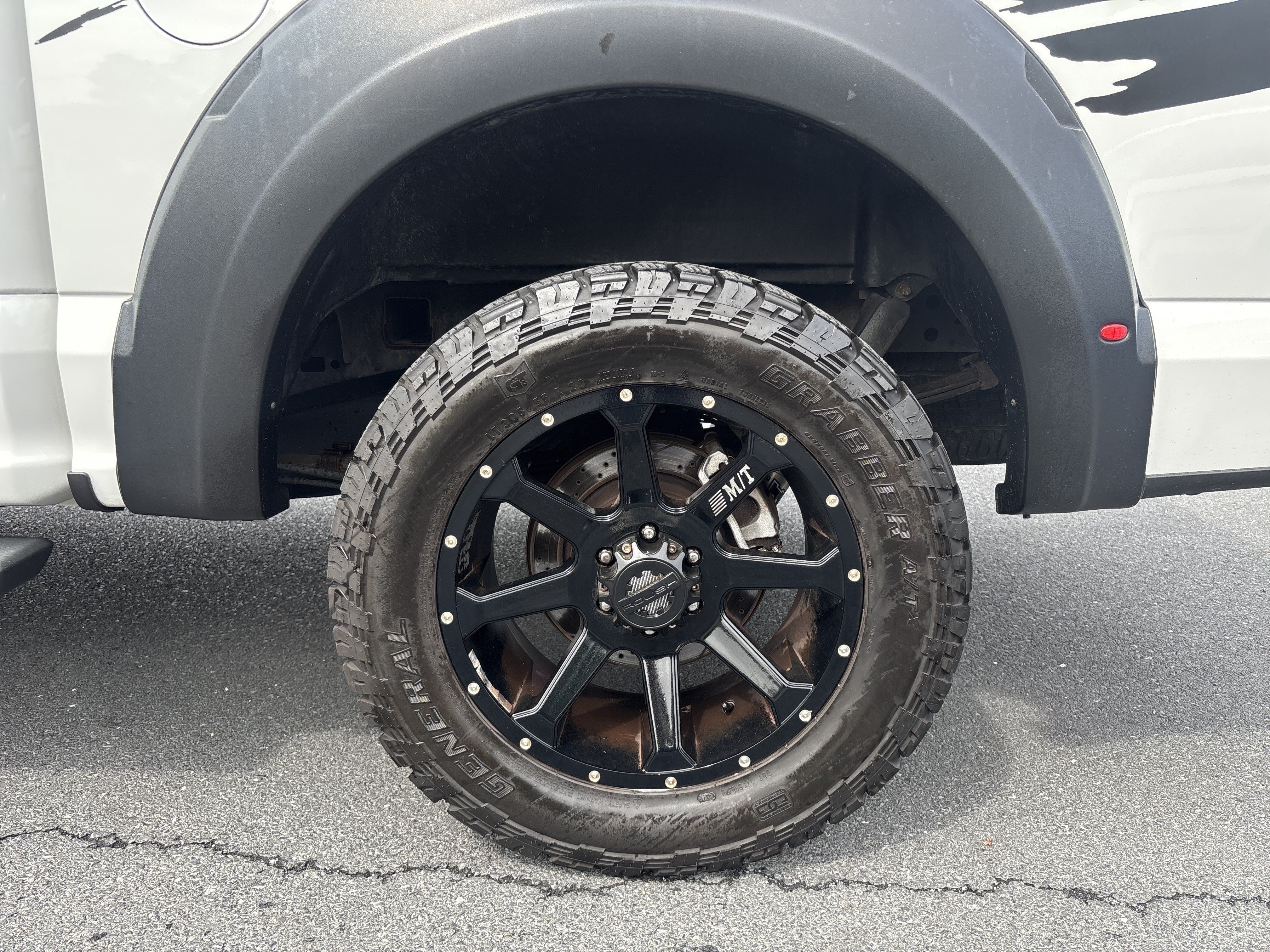 Used 2016 Ford F150 XLT w/ Equipment Group 302A Luxury AWD/4WD image 20