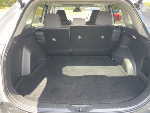 Used 2025 Toyota RAV4 XLE w/ Convenience Package FWD image 16