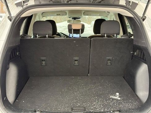 Certified 2022 Ford Escape SE w/ Cold Weather Package image 5