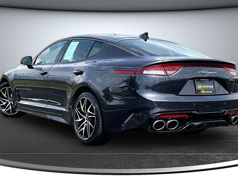 Used 2022 Kia Stinger GT-Line w/ Sun & Sound Package RWD image 4