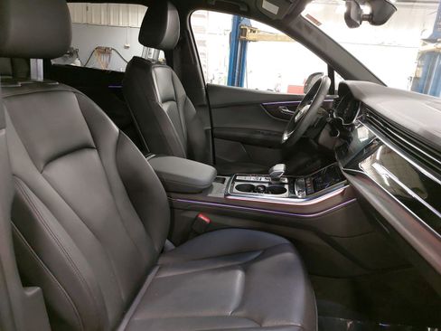 Used 2023 Audi Q7 2.0T Premium Plus w/ Premium Plus Package image 10