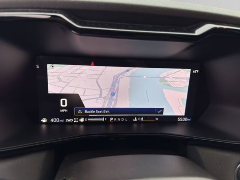 Used 2025 Chevrolet Colorado Z71 w/ Technology Package image 13