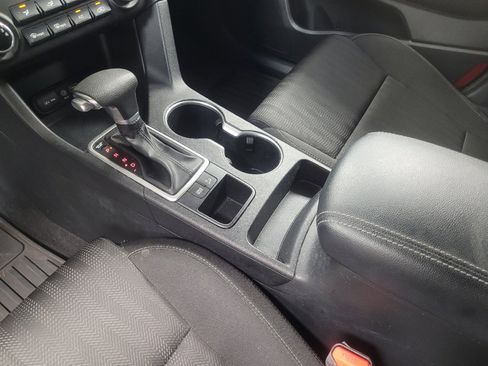 Used 2019 Kia Sportage LX FWD image 26