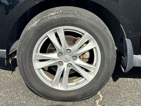 Used 2011 Hyundai Santa Fe Limited FWD image 26