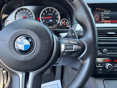 Used 2016 BMW M5 RWD image 20