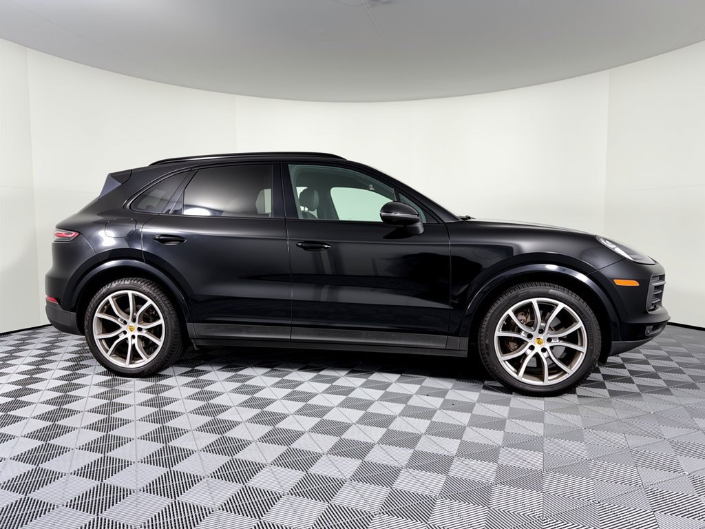 Certified 2023 Porsche Cayenne AWD/4WD image 8