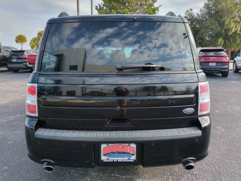 Used 2017 Ford Flex SE image 5