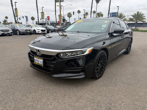 Used 2020 Honda Accord LX image 7