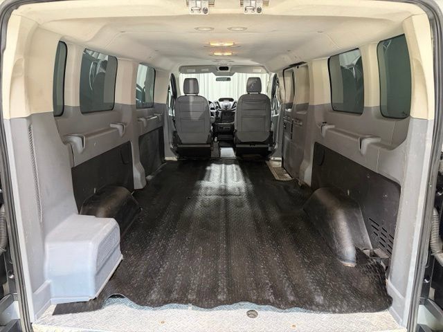Used 2018 Ford Transit 350 XL RWD image 9