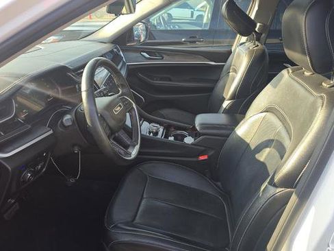 Used 2022 Jeep Grand Cherokee Limited 4xe w/ Luxury Tech Group II image 5