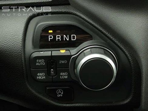 Used 2025 RAM 1500 Big Horn AWD/4WD image 22